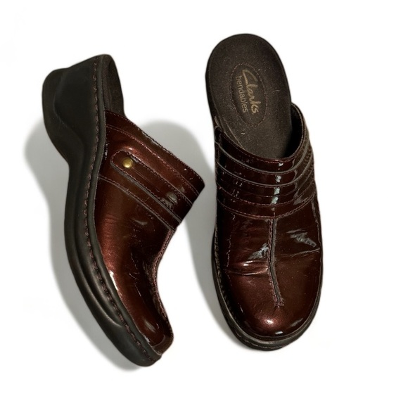 Clarks Bendable's Mules - Picture 2 of 4